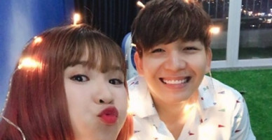 Khởi My ngập tràn hạnh phúc trong 2 tháng làm vợ