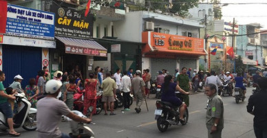 Gõ cửa phòng không thấy trả lời, người bạn hốt hoảng phát hiện cô gái trẻ tử vong với nhiều vết bầm tím trên mặt