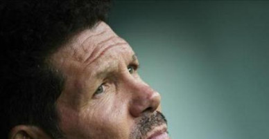Con trai tiết lộ bến đỗ tương lai của Diego Simeone