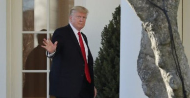 “Ông Trump từng muốn có căn phòng bất khả xâm phạm trong Nhà Trắng”