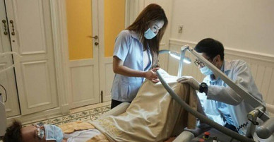 Tranh cãi dịch vụ làm trắng vùng kín cho đàn ông tại Thái Lan
