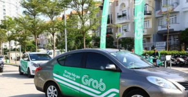 Bộ Giao thông tuýt còi hoạt động của GrabTaxi tại ba tỉnh