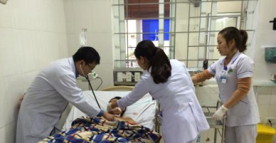 Tuyệt đối không đốt củi, than để sưởi ấm hoặc nấu nướng trong không gian kín