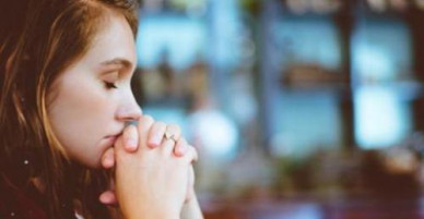 Em gái bạn trai muốn chúng tôi chia tay nhau
