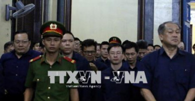 Xét xử Phạm Công Danh và đồng phạm: Từ chối luật sư bảo vệ ông Trần Bắc Hà