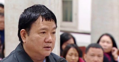 Bị cáo Đinh La Thăng nói còn “nợ” cháu bé có hoàn cảnh thương tâm