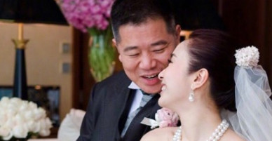 Lê Tư kỷ niệm 9 năm ngày cưới với ông xã đại gia