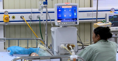 Bé gái bị tiêm nhầm thuốc đã không qua khỏi