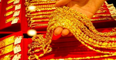 Giá vàng hôm nay 25.1: Chinh phục mốc 37 triệu đồng/lượng?
