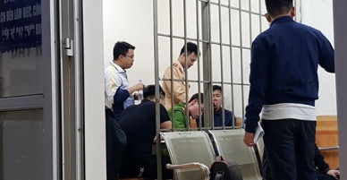 Hà Nội: Xác định danh tính tài xế ô tô “điên” tông hàng loạt xe máy khiến 5 người phải nhập viện