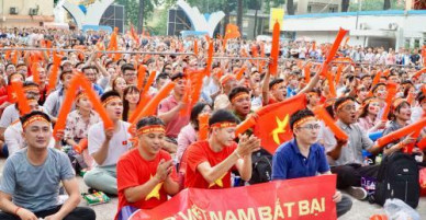 Doanh nghiệp điều chỉnh giờ làm để người lao động cổ vũ U23 Việt Nam