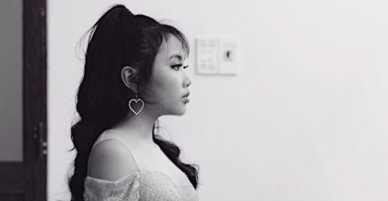 Cô bé dân ca Phương Mỹ Chi ngày nào nay đã lột xác đến chẳng thể nhận ra