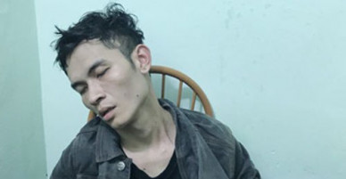 Bắt nóng đối tượng “ngáo đá” dùng dao khống chế 1 thiếu nữ