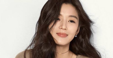 Mợ chảnh Jeon Ji Hyun sinh con trai thứ hai