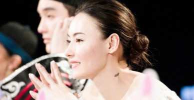 Một nách 2 con nhỏ nhưng nhan sắc Trương Bá Chi tuổi U40 vẫn hoàn hảo không tì vết