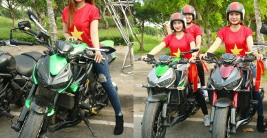 Sốt xình xịch với dàn chân dài và ca sĩ Phi Hùng đi mô tô ‘khủng’ cổ vũ U23 Việt Nam