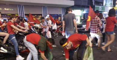 Hình ảnh đẹp của thanh niên Thành phố mang tên Bác sau trận chung kết U23 châu Á