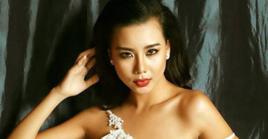 Lại Thanh Hương: Trang phục trên chuyến bay không phải do chúng tôi chọn