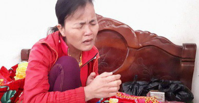 Vụ bé trai 15 tháng tuổi tử vong, người có vết thương: Bệnh viện nói không làm rơi cháu