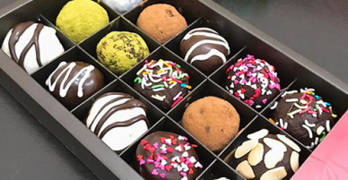 Làm chocolate truffle ngọt ngào tặng người ấy dịp Valentine