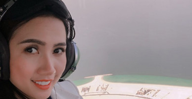 Phan Thị Mơ dạo trực thăng ở Dubai