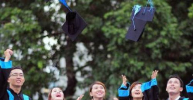 Đào tạo thạc sĩ: Con gà đẻ trứng vàng!