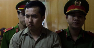 Nam thanh niên bịa chuyện làm ở Viettel, lừa đảo 17 tỉ đồng tiền thẻ cào điện thoại