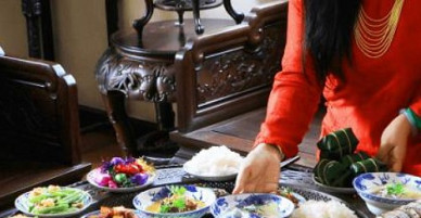Tết đến có bố chồng thế này nàng dâu nào chẳng sướng