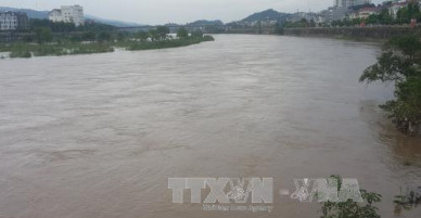 Bị dòng nước cuốn trôi sau khi cứu 3 mẹ con đuối nước