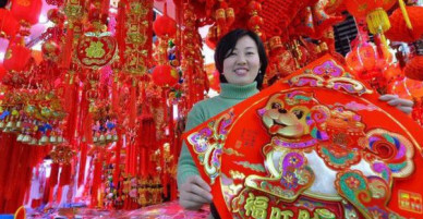 Phong tục lạ ngày 23 tháng Chạp tại Trung Quốc: ăn kẹo kéo để dính miệng, mong ông Công ông Táo không báo tội lên Ngọc Hoàng