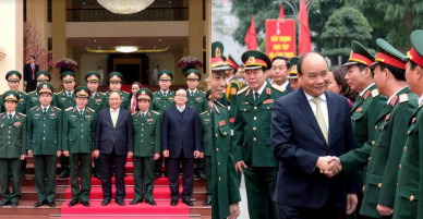 Thủ tướng Chính phủ thăm, kiểm tra công tác ứng trực tại Bộ Tư lệnh Thủ đô