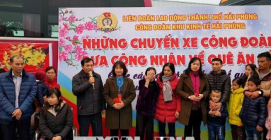 Những việc làm nghĩa tình giúp người lao động và người nghèo đều có Tết