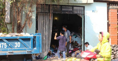Con trai phát hiện cả cha và mẹ tử vong trong nhà khoá kín ngày 29 Tết