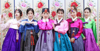 BTS, Black Pink khoe nhan sắc với Hanbok trong ngày cuối năm