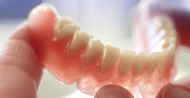 Tưởng thoát được trọng tội, ngờ đâu gã tội phạm lại bị bắt sau 16 năm lẩn trốn chỉ bởi một hàm răng giả
