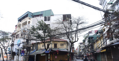 Một Hà Nội khác lạ sáng mùng 1 tết