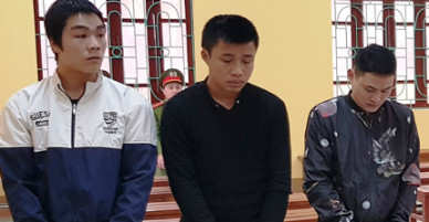 Đánh cảnh sát giao thông để đòi lại xe máy bị giữ
