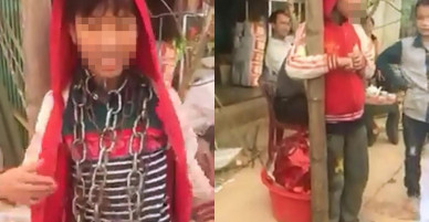 Bé trai bị quấn nhiều vòng xích quanh cổ, nghi vì tội trộm vàng