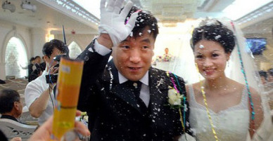 Chuyện lấy chồng nước ngoài: Cứ 100 cô dâu nước ngoài tại Hàn thì có tới 73 cô là người Việt Nam
