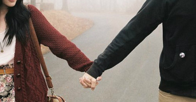 Em thờ ơ rồi lại xin tôi cho cơ hội, liệu tôi có nên đồng ý