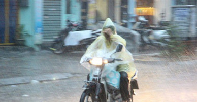 Ảnh hưởng không khí lạnh, tối nay Hà Nội mưa giông