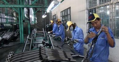 Thủ tướng chỉ thị đẩy mạnh hỗ trợ và phát triển doanh nghiệp