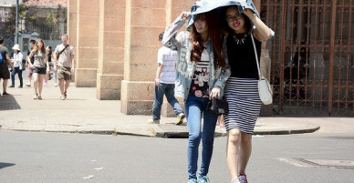 Cảnh báo khẩn về nắng nóng ở Sài Gòn