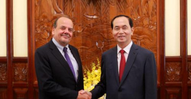 Chủ tịch nước Trần Đại Quang tiếp Đại sứ Chile tới chào kết thúc nhiệm kỳ