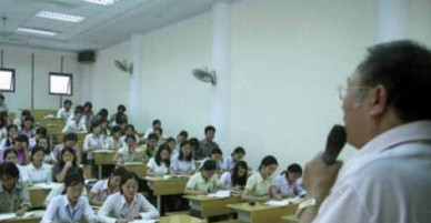 Cần thiết có bộ chuẩn nghề nghiệp giảng viên sư phạm