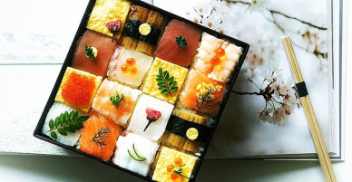 Trải nghiệm từ nghệ thuật khảm sushi lôi cuốn: Ẩm thực không chỉ là nấu hương nếm vị