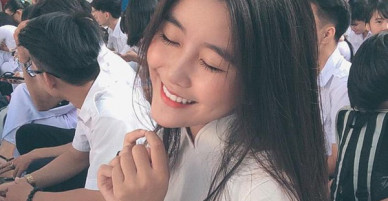 Nữ sinh Sài Gòn với vóc dáng gợi cảm được báo Hàn gọi là nữ thần không góc chết