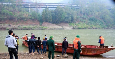 Tìm thấy thêm 3 thi thể công nhân bốc vác đuối nước tại Lào Cai