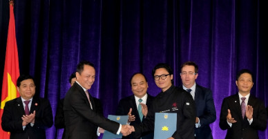 Bếp trưởng gốc Việt Luke Nguyễn làm Đại sứ Ẩm thực toàn cầu cho Vietnam Airlines