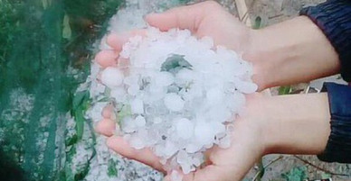 Đêm nay và sáng mai miền Bắc sẽ có mưa, đề phòng hiện tượng mưa đá nguy hiểm